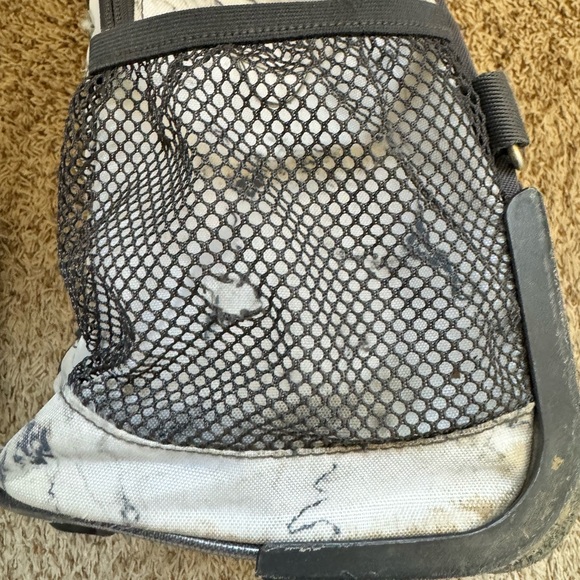 Pottery Barn Teen Rolling Backpack. Used only one school year. - Picture 11 of 11